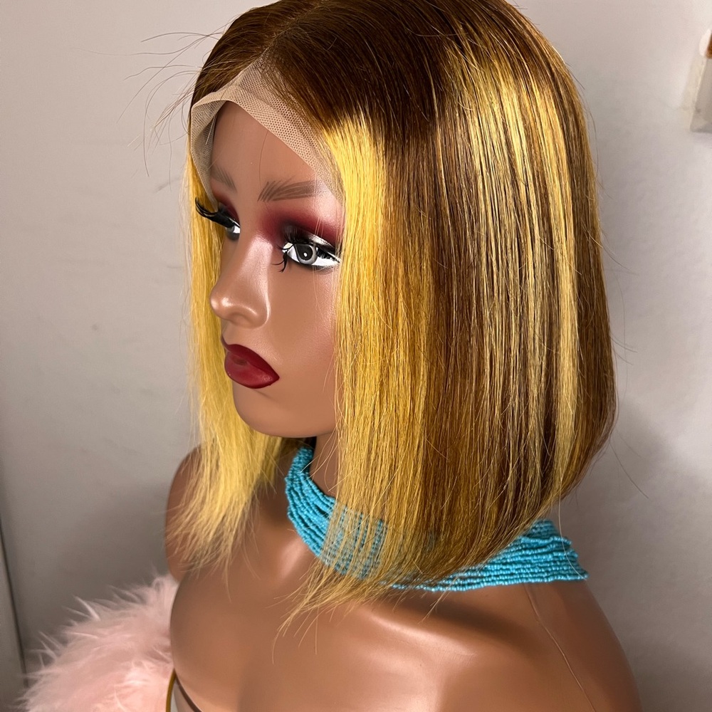 Stylish Brown and Blonde Women's Wig 10 inches 13x6 human hair hear to hear.